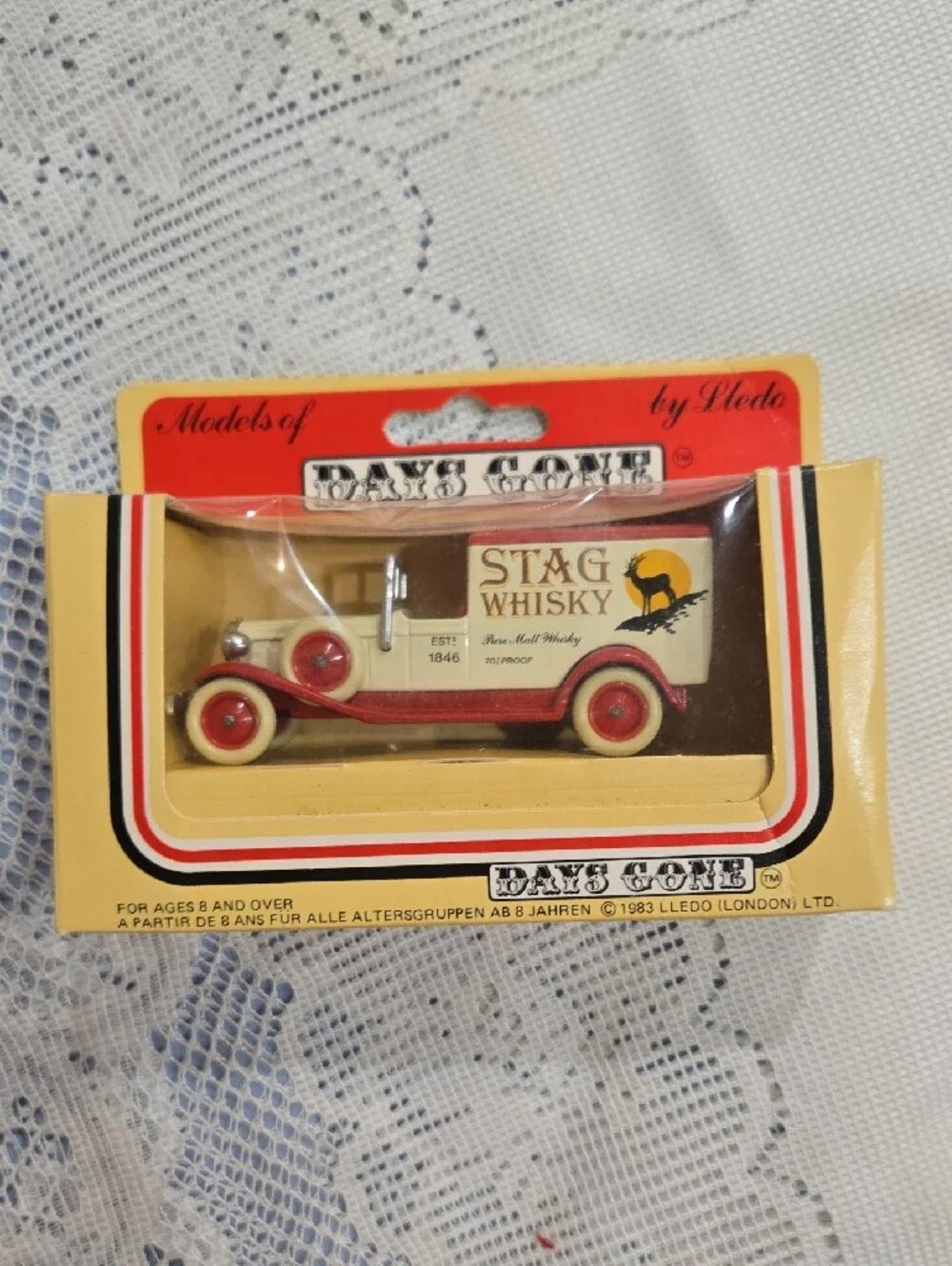 Days Gone Stag Whisky Red & Cream Collectible Toy Van
